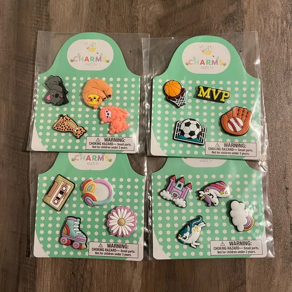 Target Bullseyes Playground Silicone Easter Basket with Charms Green